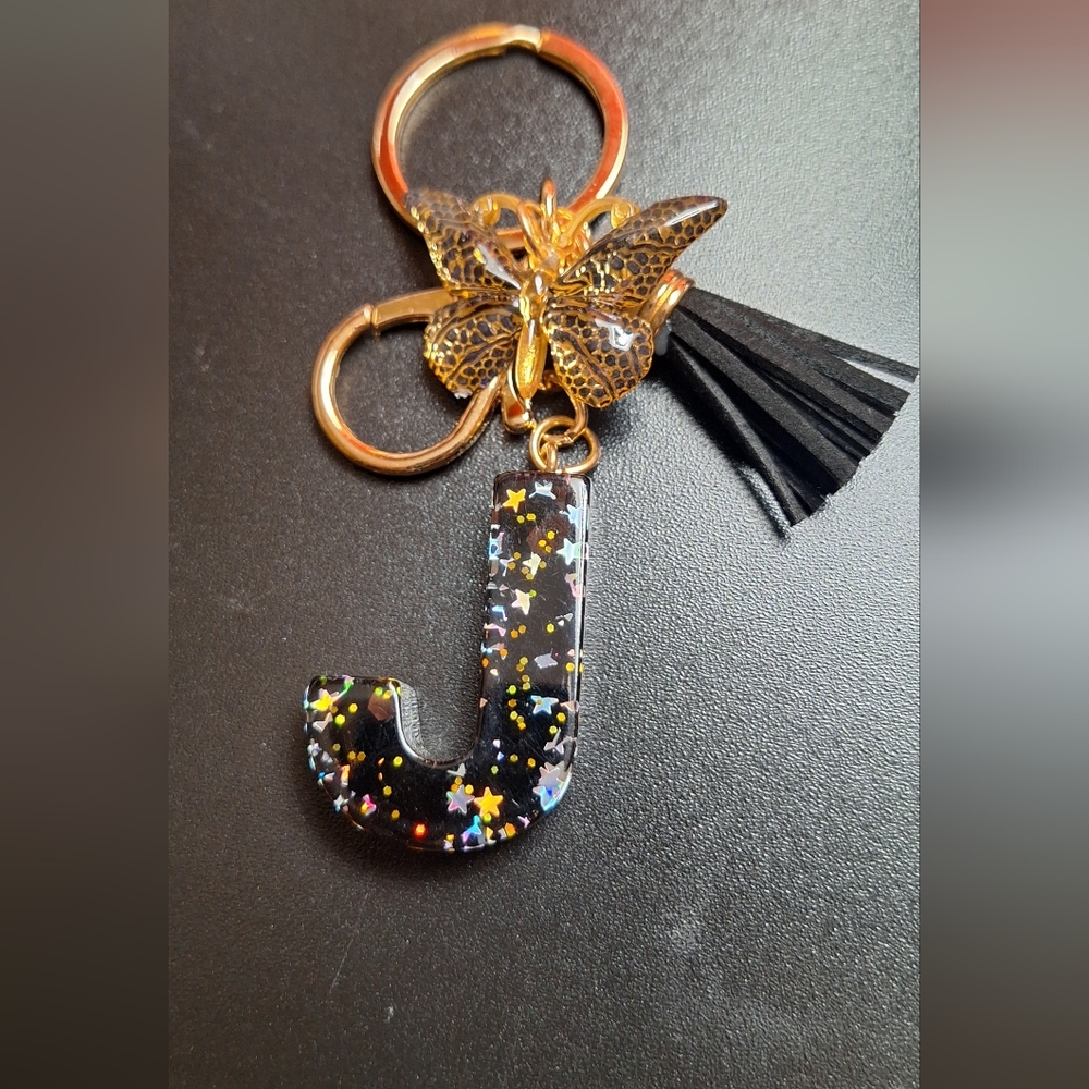 Choose 1 Sequins Alphabet Keychain 🦋✨️PRICE FIRM✨️ - Picture 6 of 11